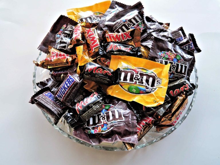 Alternative Halloween Trick-or-Treating Treats