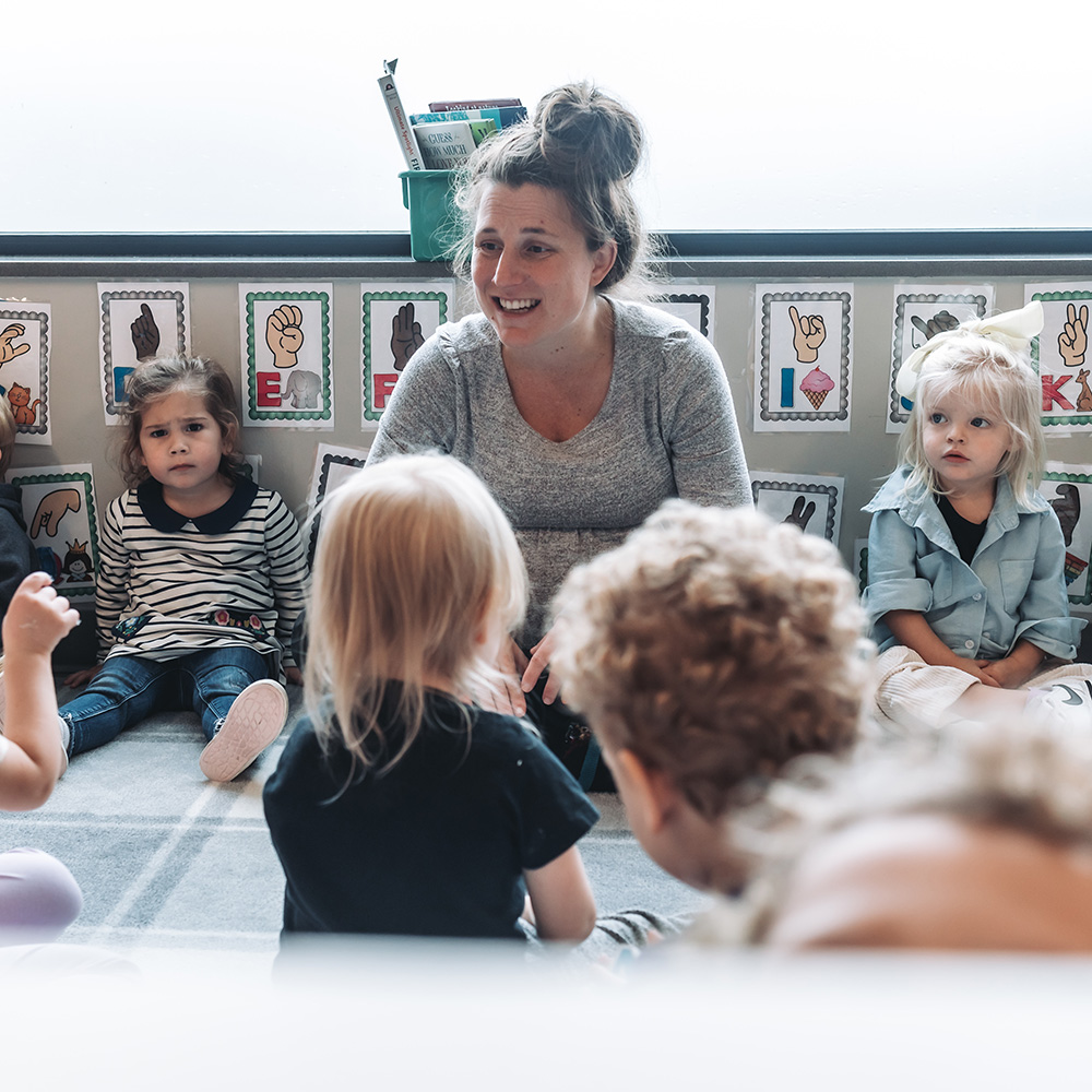 Weekly Spanish Lessons To Boost Communication Skills
